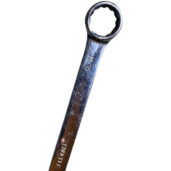 Mac Tools 11/16" 12PT Extra Long Knuckle Saver Chrome Combination Wrench CL22LKS - Picture 6 of 11